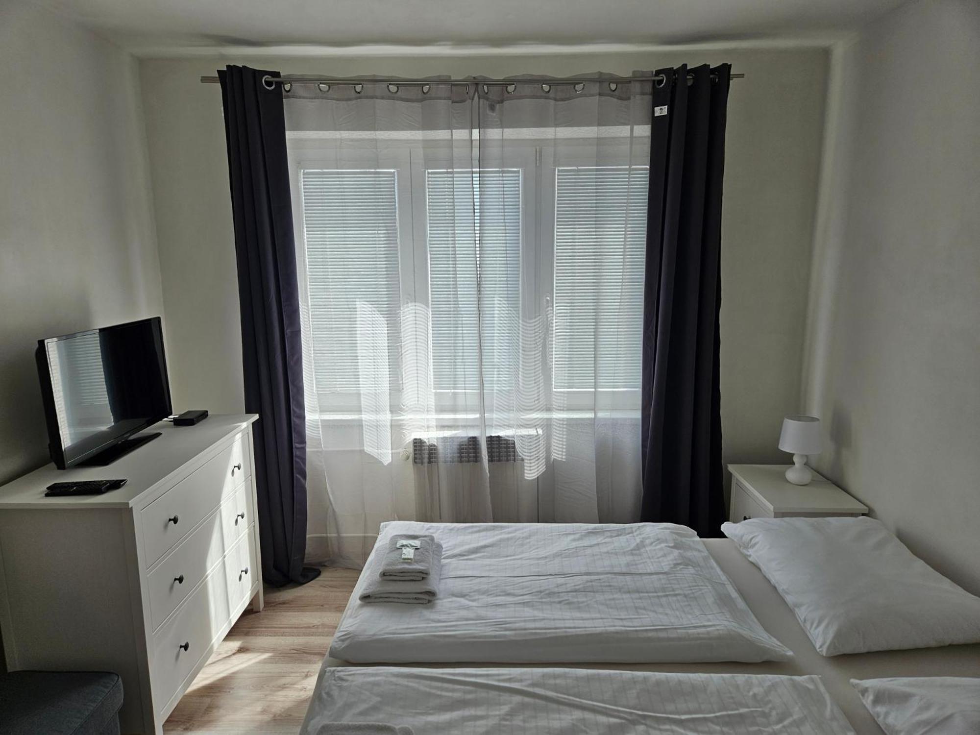 Hotel Union Louny Szoba fotó