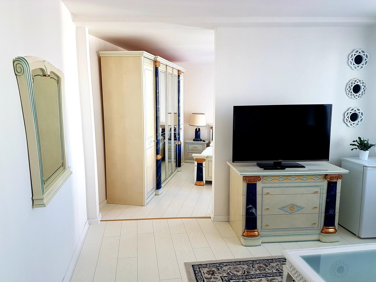 Hotel Union Louny Kültér fotó