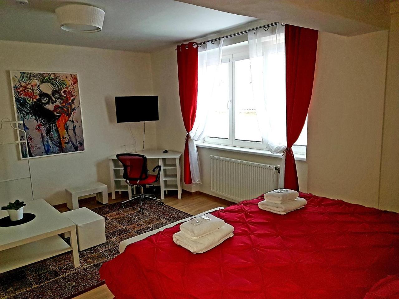 Hotel Union Louny Kültér fotó