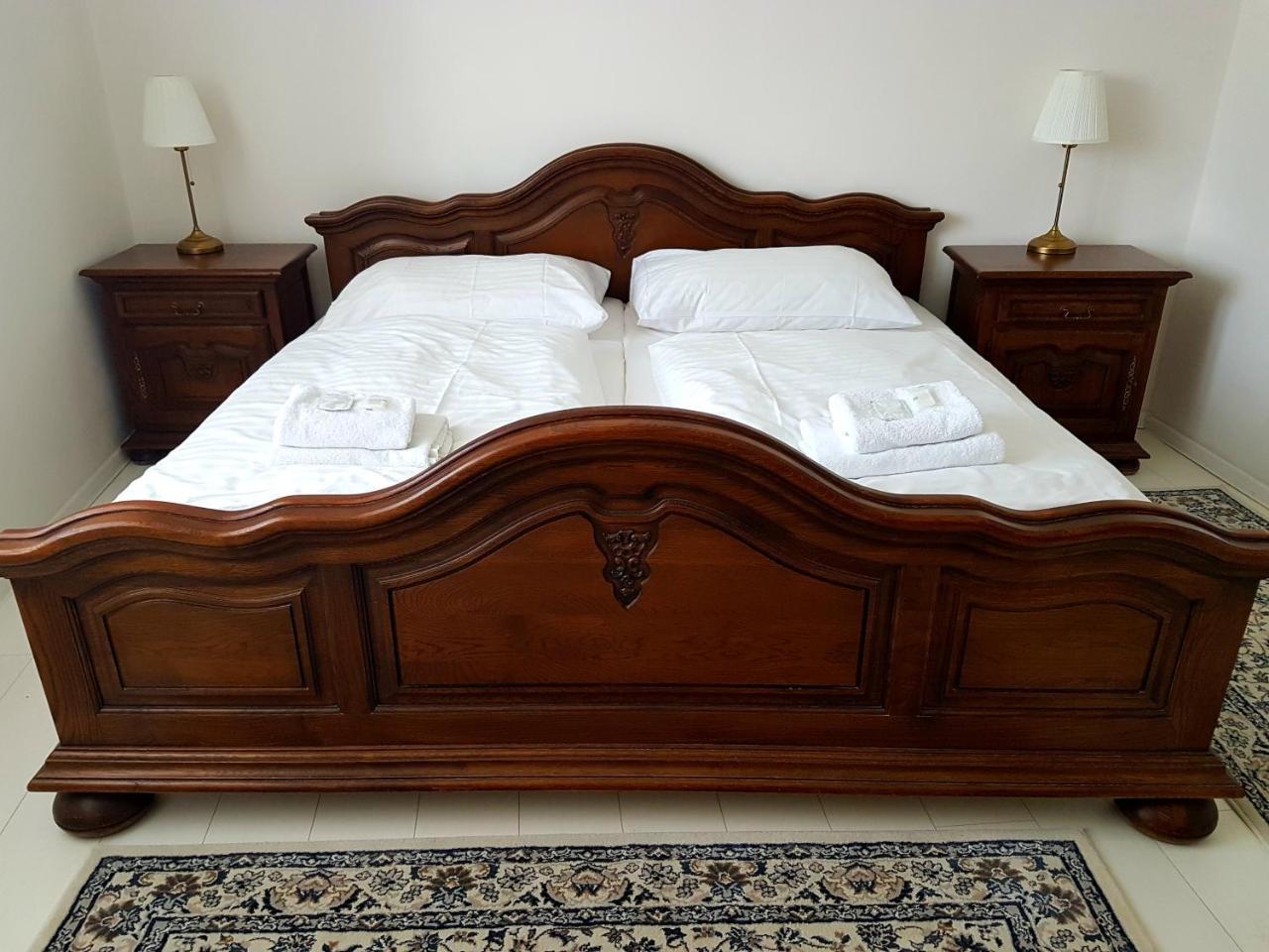 Hotel Union Louny Kültér fotó
